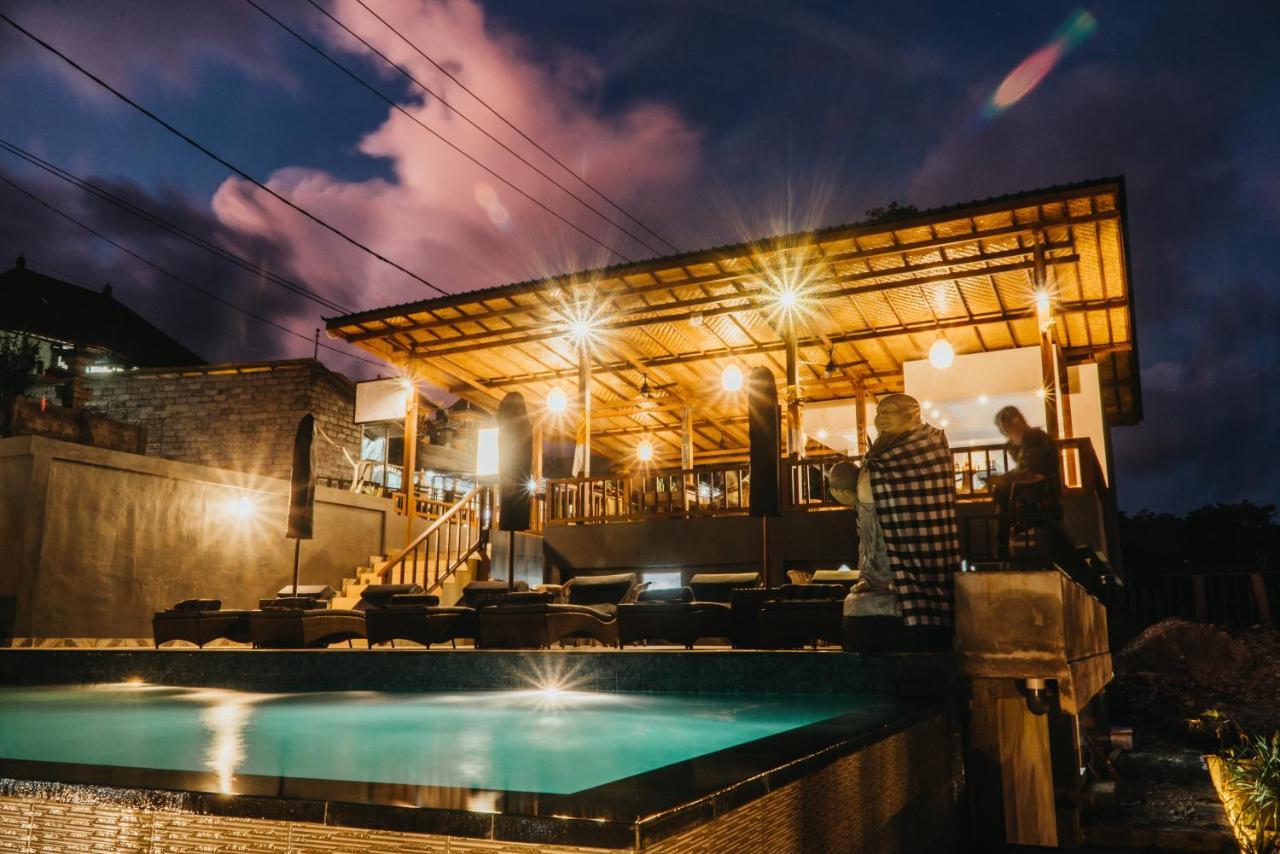 Taman Tirta Villas Lembongan Esterno foto