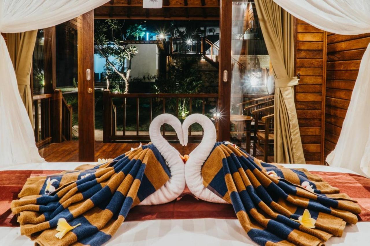 Taman Tirta Villas Lembongan Esterno foto
