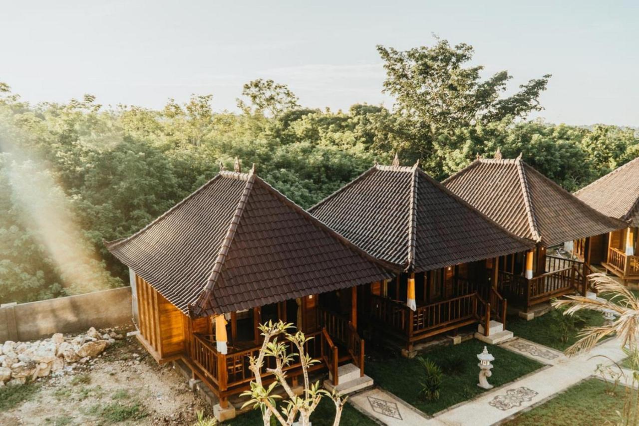 Taman Tirta Villas Lembongan Esterno foto