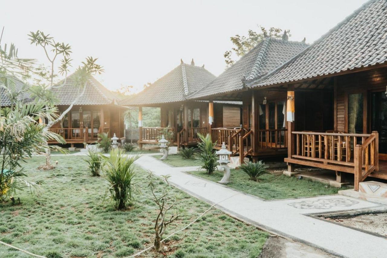 Taman Tirta Villas Lembongan Esterno foto