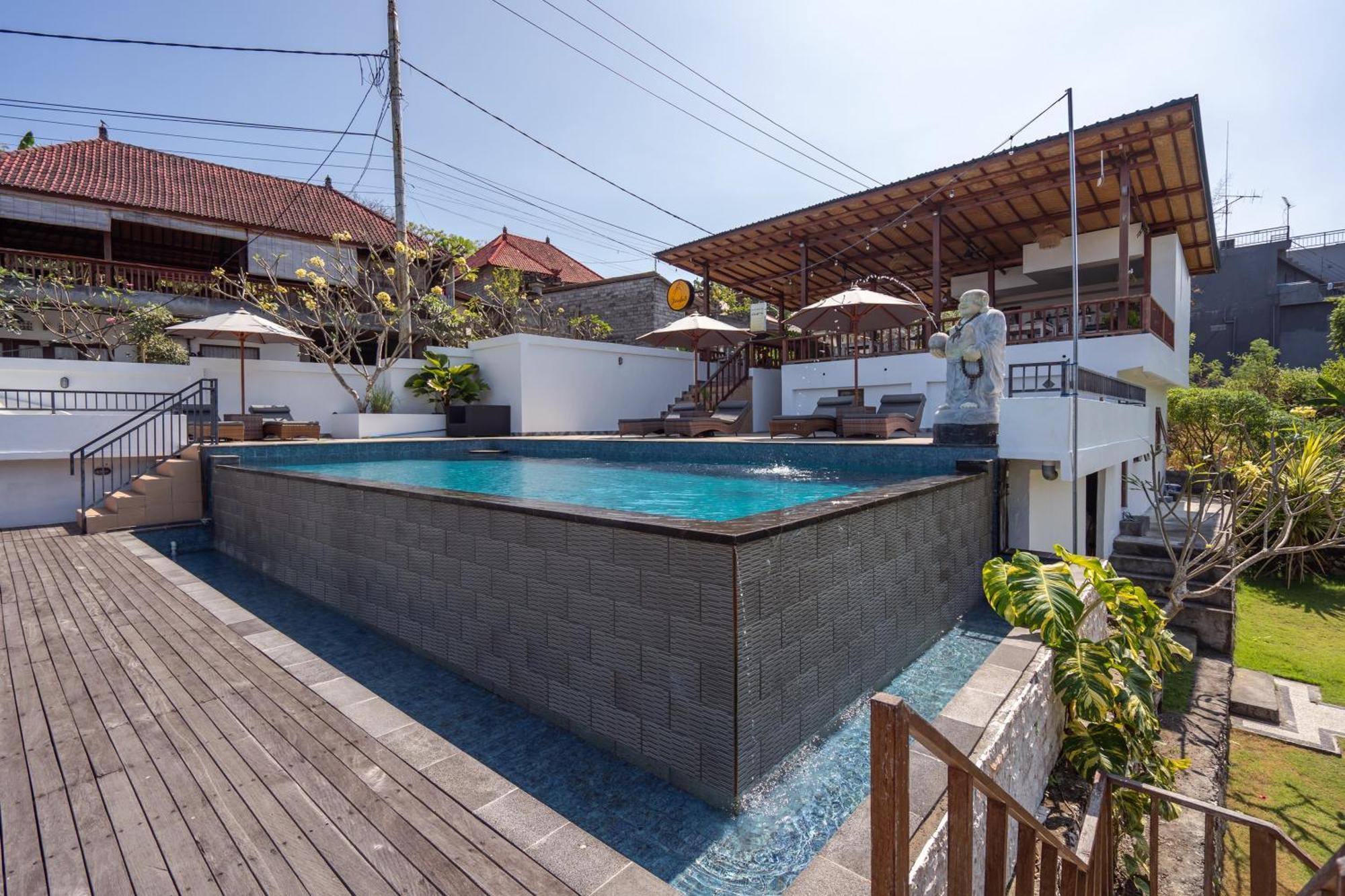 Taman Tirta Villas Lembongan Esterno foto